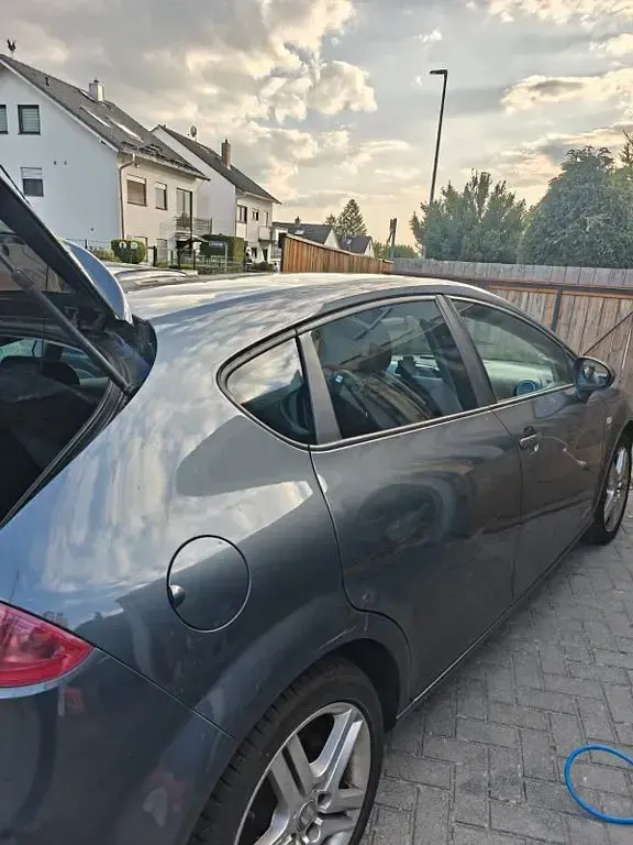 Gebraucht Seat Leon FR 125 PS (91 kW) 2012 Grau Limousine
