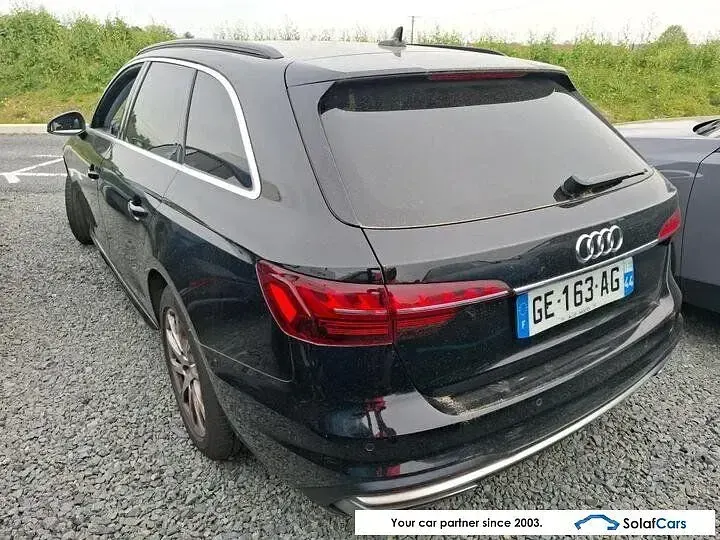 Gebraucht Audi A4 Advanced Plus 136 PS (100 kW) 2022 Schwarz Limousine