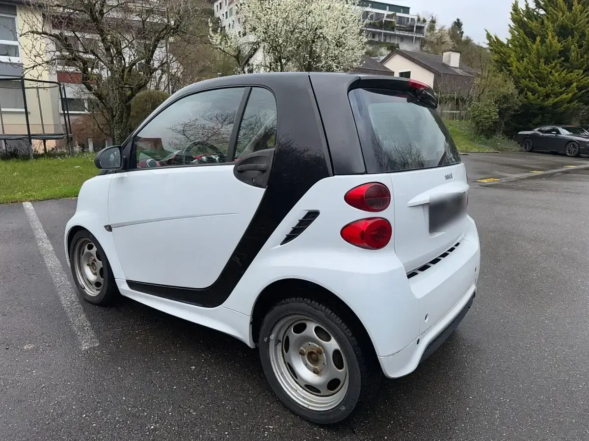 Gebraucht Smart ForTwo Coupé 71 PS (52 kW) 2013 Weiß Coupé