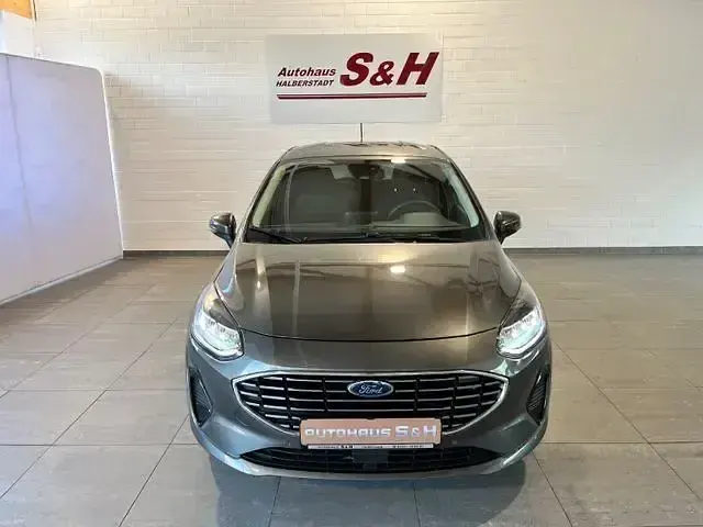 Gebraucht Ford Fiesta Titanium 101 PS (74 kW) 2022 Grau Kleinwagen