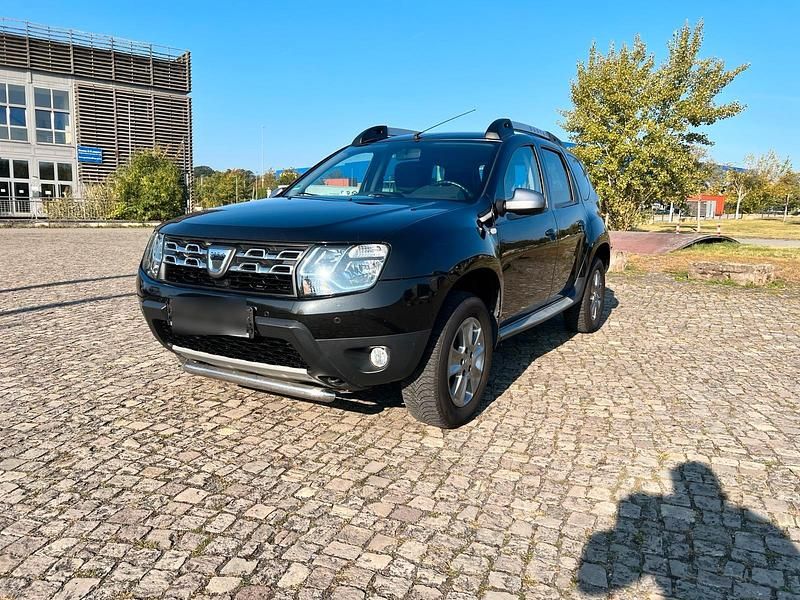 Schwarz Gebraucht 2015 Dacia Duster Celebration SUV | 6.500 € (Guter Preis) - Bild 1/4