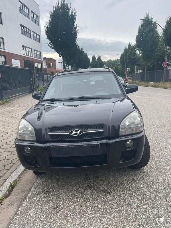 Schwarz Gebraucht 2008 Hyundai Tucson GLS SUV | 2.400 € (Superpreis) - Bild 1/4