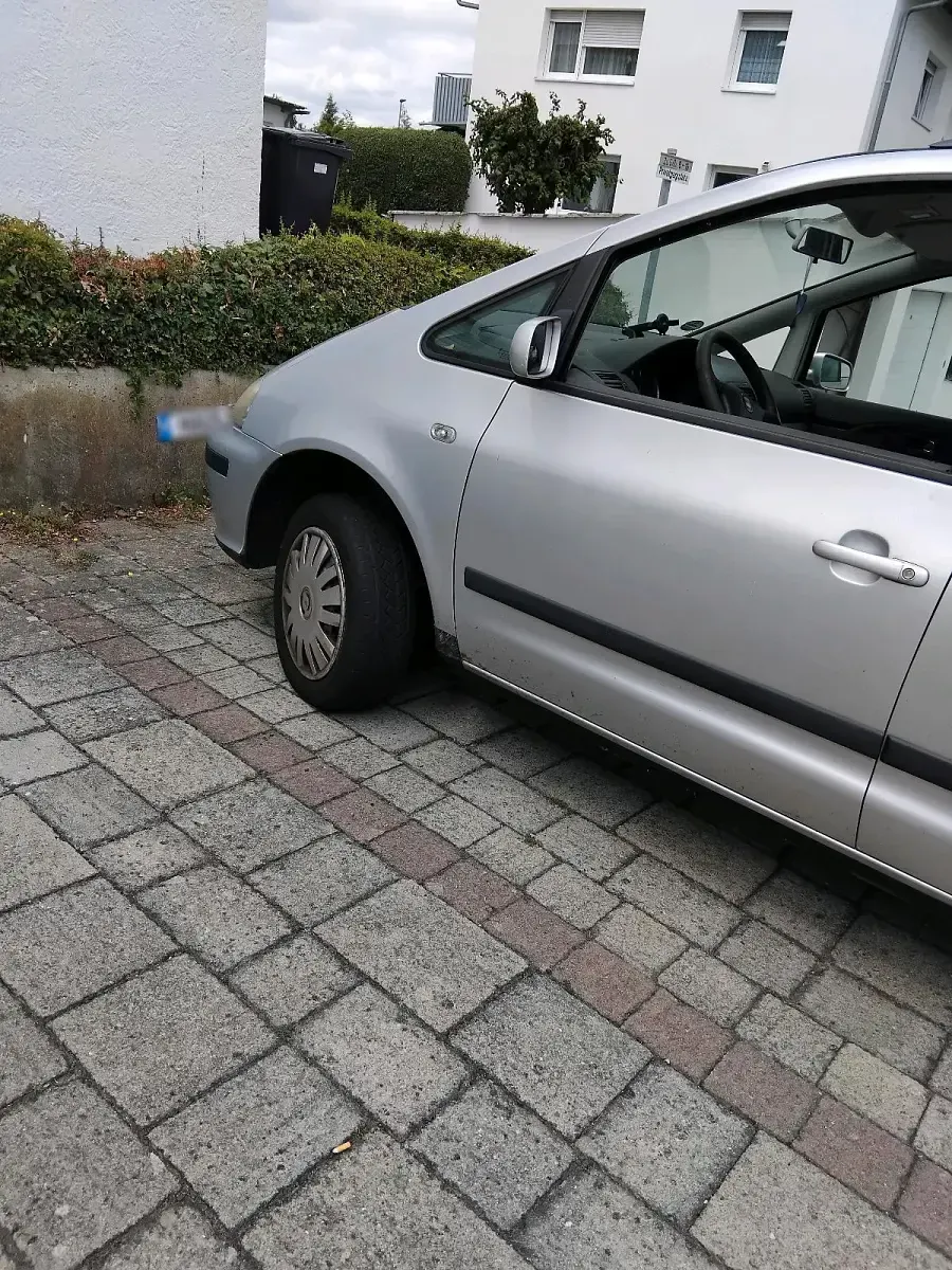 Gebraucht Seat Alhambra 131 PS (96 kW) 2005 Silber Van / Kleinbus