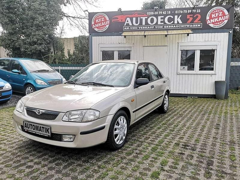Gebraucht Mazda 323 Comfort 72 PS (52 kW) 2000 Gold Limousine