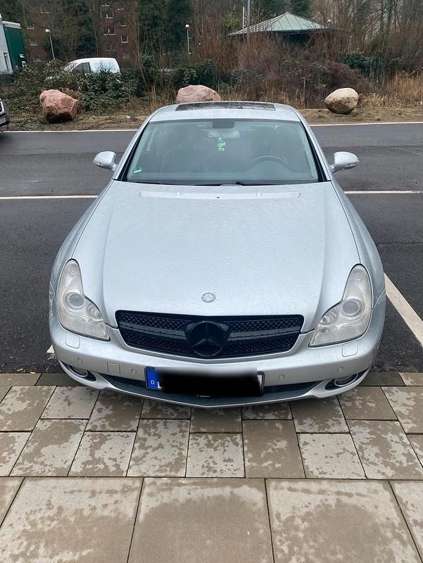 Silber Gebraucht 2005 Mercedes CLS350 Coupé | 5.000 € (Superpreis) - Bild 1/4