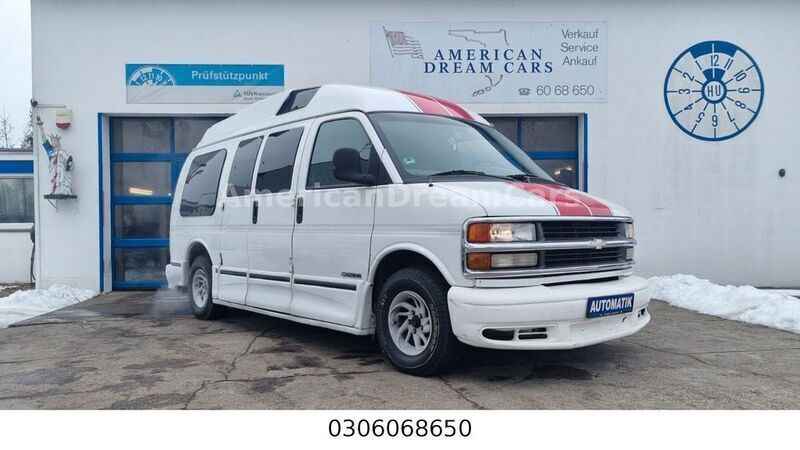 Weiß Gebraucht 2000 Chevrolet Express Van / Kleinbus | 12.900 € - Bild 1/4