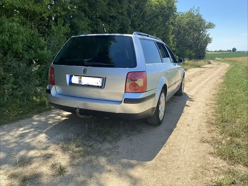 Gebraucht VW Passat Comfortline 150 PS (110 kW) 2003 Silber Kombi
