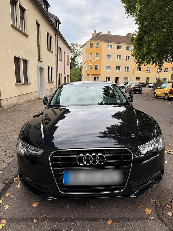 Schwarz Gebraucht 2012 Audi A5 Sportback Kleinwagen | 8.800 € (Fairer Preis) - Bild 1/4