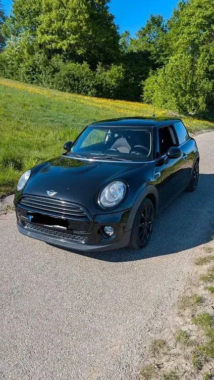 Usata Mini ONE 102 CV (75 kW) 2015 Nero Utilitaria