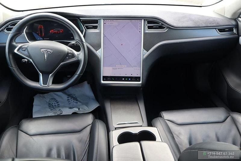 Second-hand Tesla Model S 306 kW (417 CP) 2017 Roșu Hatchback