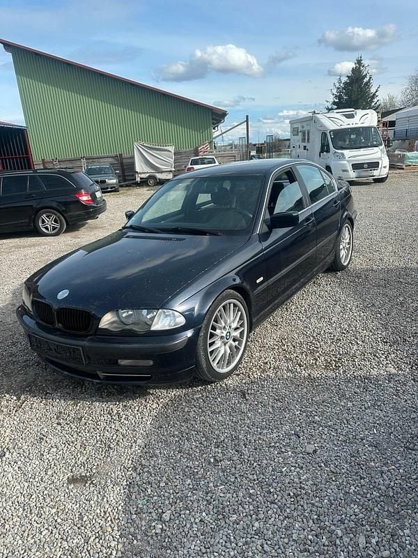 Gebraucht BMW 330 231 PS (169 kW) 2000 Schwarz Limousine