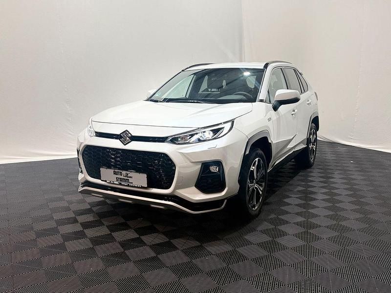 Gebraucht Suzuki Across Comfort+ 185 PS (136 kW) 2024 Platinum white pearl SUV