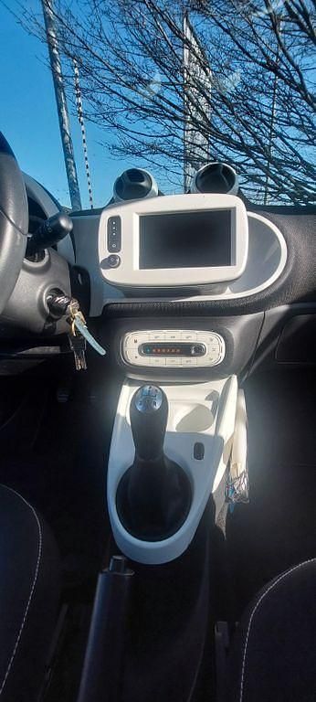 Second-hand Smart ForFour 71 CP (52 kW) 2016 Albastru Hatchback