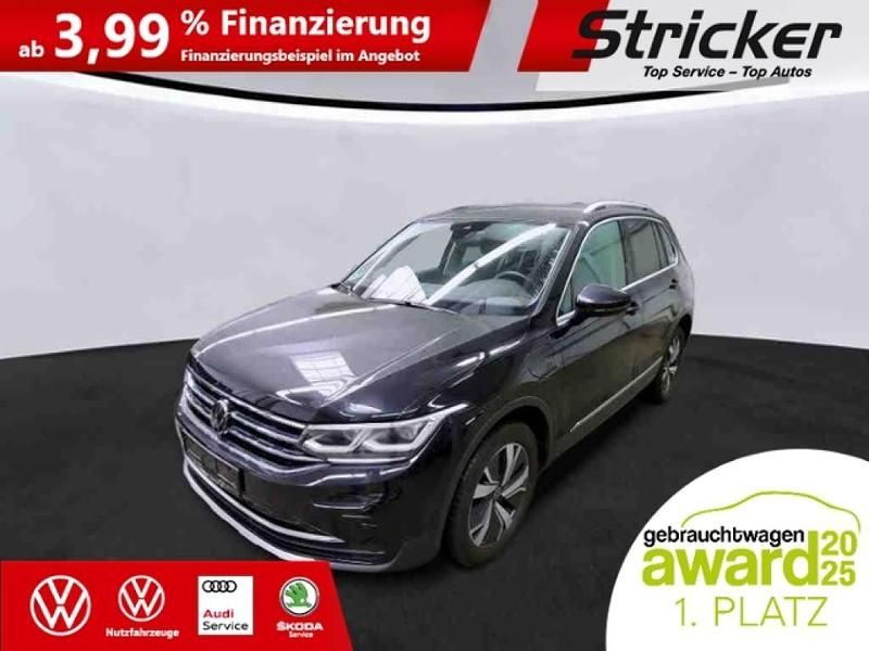 Gebraucht VW Tiguan Elegance 245 PS (180 kW) 2022 Deep black perleffekt (metallic) SUV