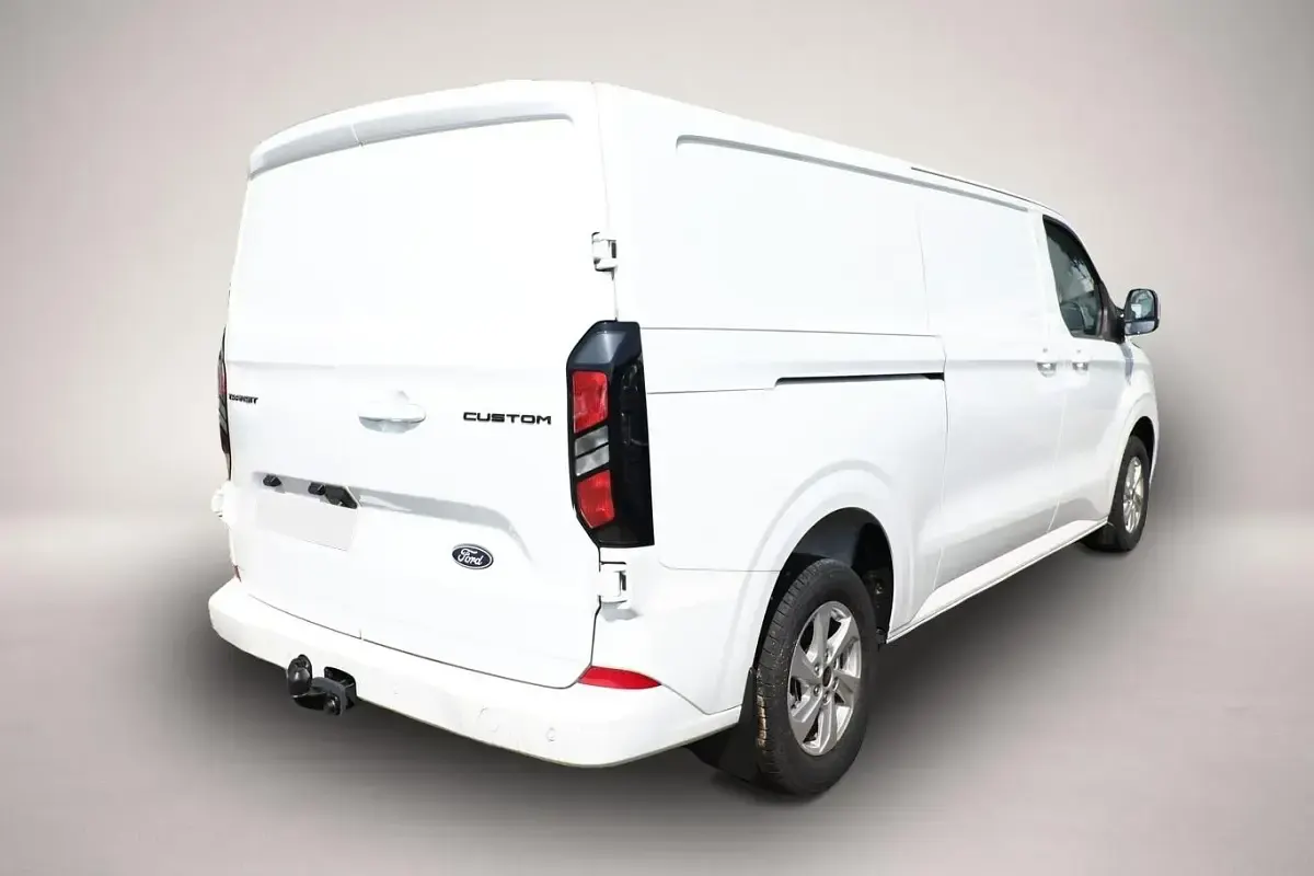Neu Ford Transit Custom Limited 150 PS (110 kW) 2025 Manufacturer Van