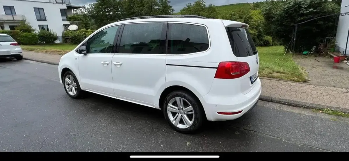 Brugt VW Sharan 140 HK (102 kW) 2013 Hvid MPV