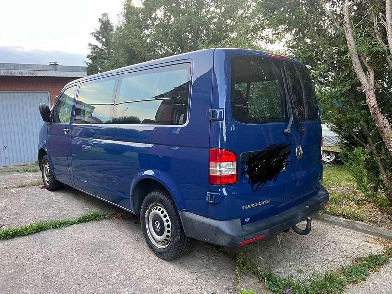 Gebraucht VW T5 Trendline 102 PS (75 kW) 2013 Van