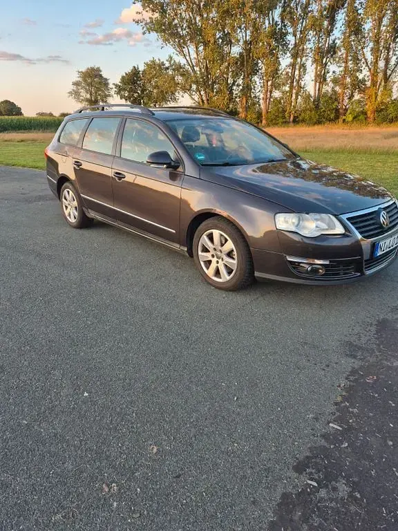Gebraucht VW Passat Trendline 160 PS (117 kW) 2008 Schwarz Kombi