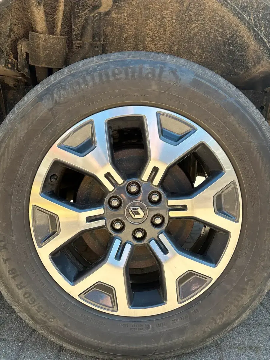 Gebraucht Renault Alaskan Intens 190 PS (139 kW) 2020 Grau Pickup