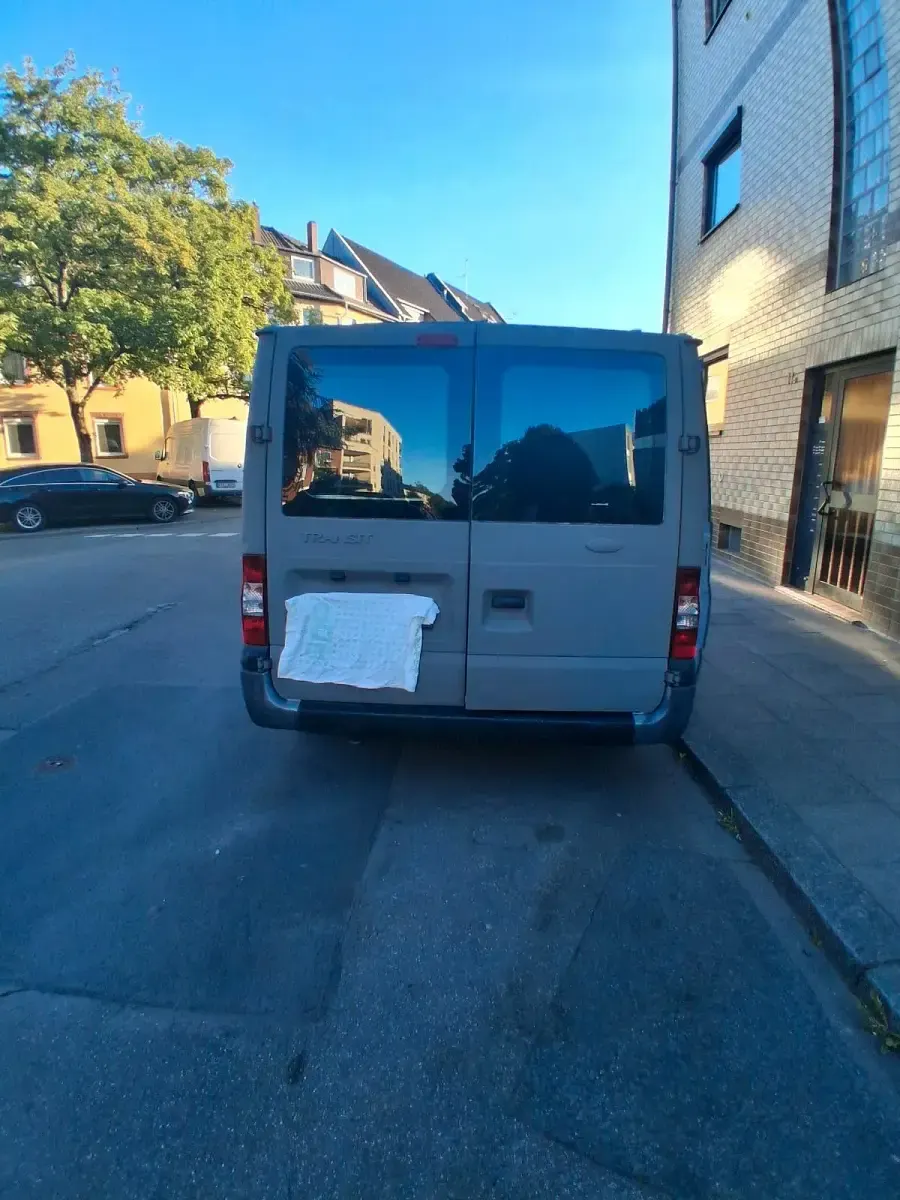Second-hand Ford Transit 86 CP (63 kW) 2011 Gri Monovolum