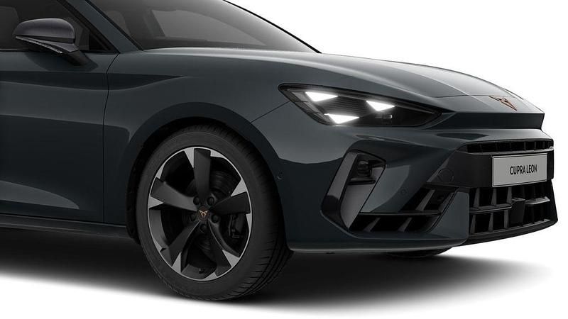 Ny Cupra Leon 204 HK (150 kW) 2026 Blå Sedan