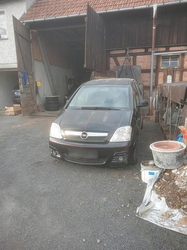 Gebraucht Opel Meriva 100 PS (73 kW) 2008 Schwarz Van / Kleinbus