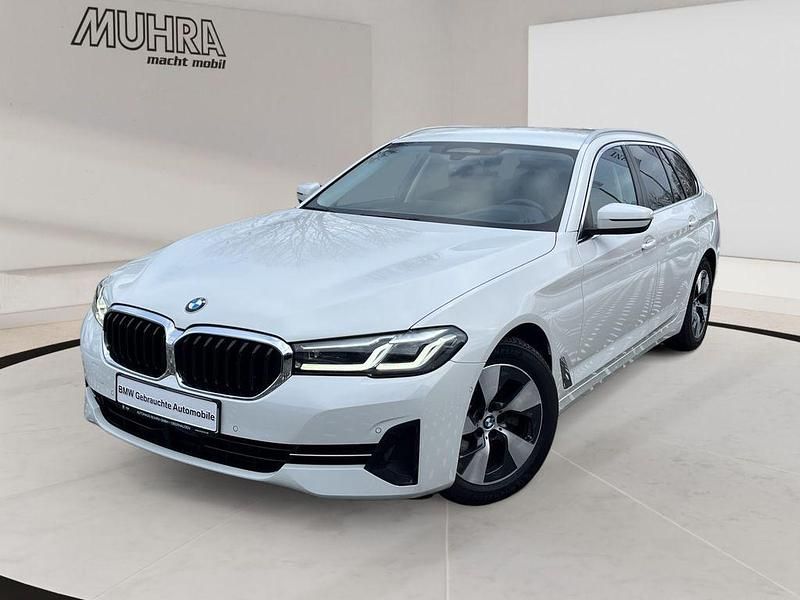 Gebraucht BMW 520 184 PS (135 kW) 2022 Alpinweiss iii Kombi