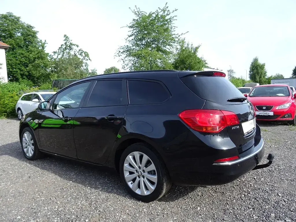 Gebraucht Opel Astra Style 120 PS (88 kW) 2016 Schwarz Kombi