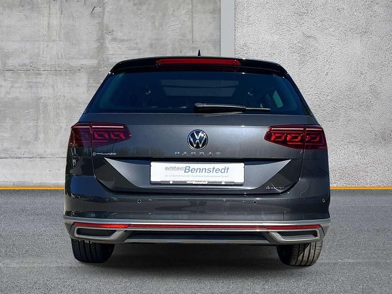 Używany VW Passat Alltrack 200 KM (147 kW) 2022 Szary Kombi