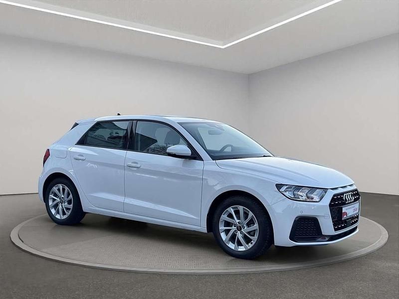 Gebraucht Audi A1 Advanced 110 PS (80 kW) 2023 Cortinaweiß SUV