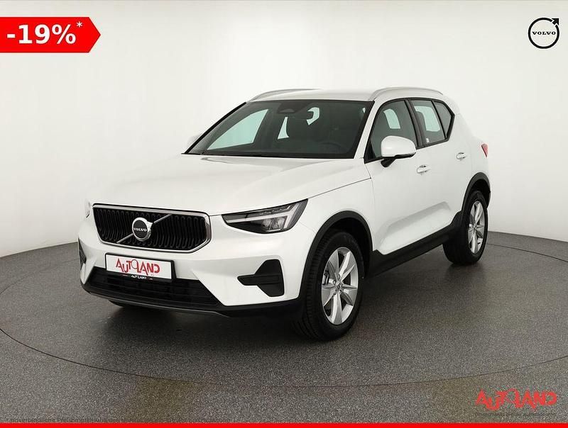 Weiß Neu 2025 Volvo XC40 SUV | 37.785 € (Superpreis) - Bild 1/4