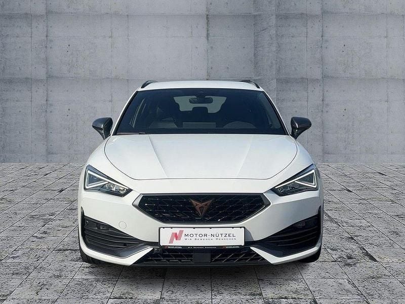Gebraucht Cupra Leon VZ 245 PS (180 kW) 2022 Weiß Kombi