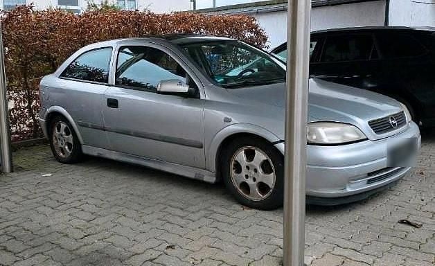 Gebraucht Opel Astra 100 PS (73 kW) 1998 Silber Coupé