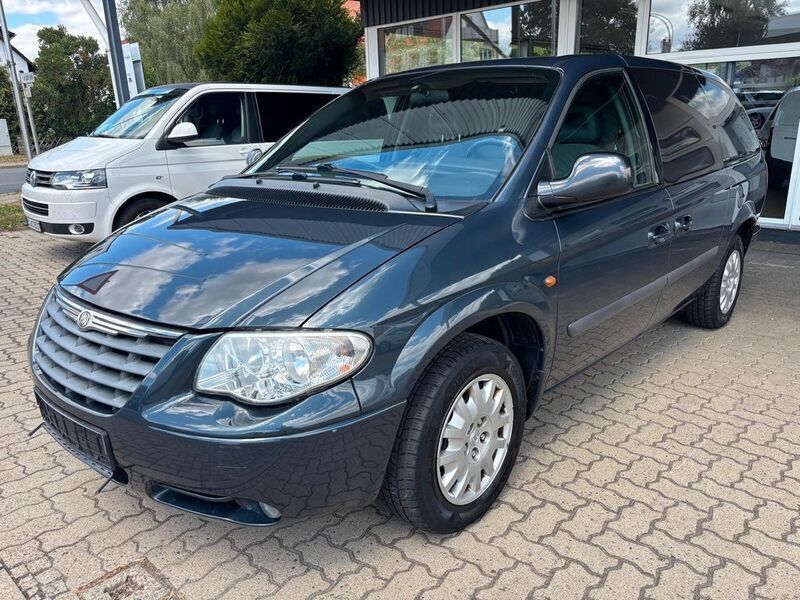 Blau Gebraucht 2008 Chrysler Voyager Van / Kleinbus | 4.499 € - Bild 1/4