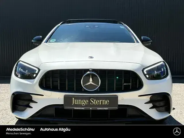 Gebraucht Mercedes E53 AMG AMG 435 PS (319 kW) 2022 Manufaktur diamantweiß bright Kombi