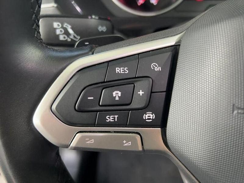 Gebraucht VW Tiguan 150 PS (110 kW) 2022 Schwarz SUV