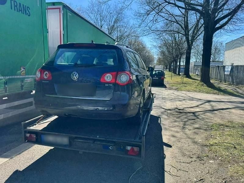 Usado VW Passat 140 HP (102 kW) 2010 Azul Carrinha