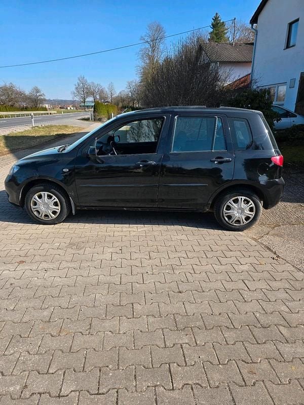 Gebraucht Mazda 2 101 PS (74 kW) 2004 Schwarz Kleinwagen