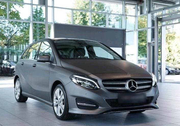 Gebraucht Mercedes B220 184 PS (135 kW) 2018 Grau Van / Kleinbus