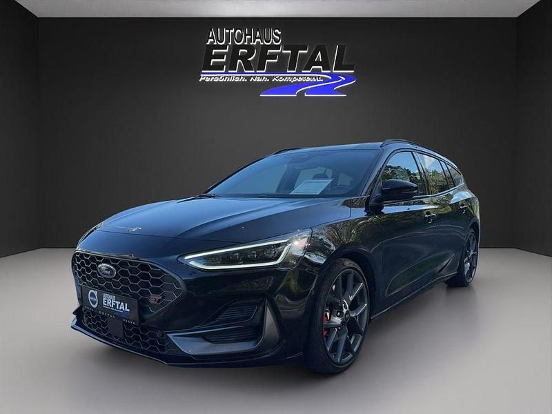 Gebraucht Ford Focus ST 280 PS (205 kW) 2022 Obsidianschwarz Kombi