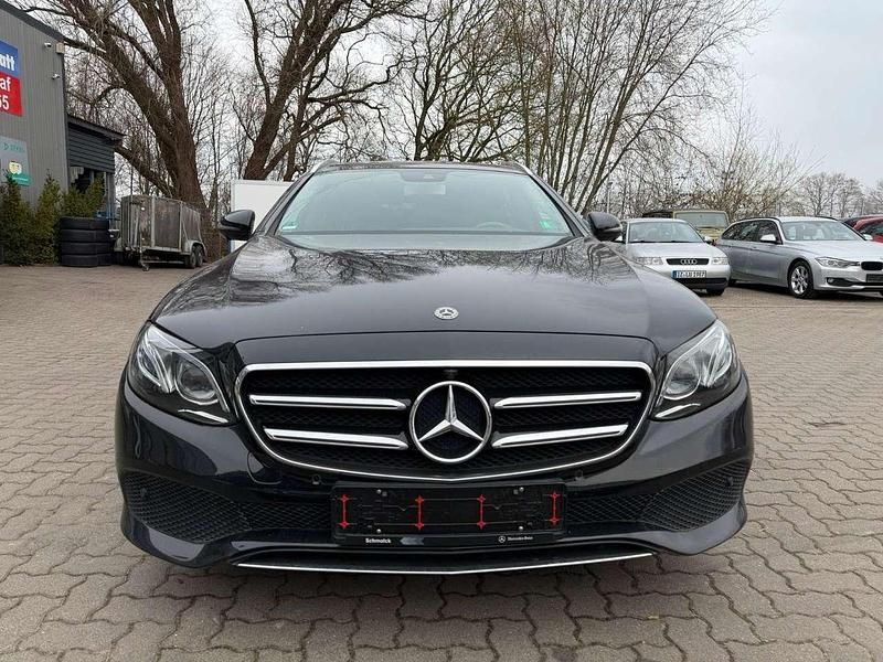 Gebraucht Mercedes E350 286 PS (210 kW) 2019 Schwarz Kombi