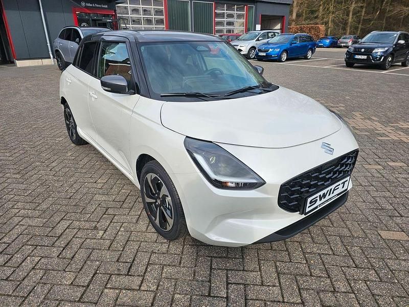 Neu Suzuki Swift Comfort+ 83 PS (61 kW) 2026 Weiß Kleinwagen