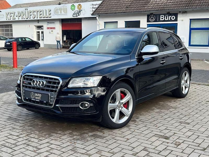 Schwarz Gebraucht 2017 Audi SQ5 Competition SUV | 28.499 € (Fairer Preis) - Bild 1/4
