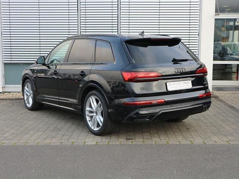 Gebraucht Audi Q7 S-Line 286 PS (210 kW) 2022 Mythosschwarz metallic SUV