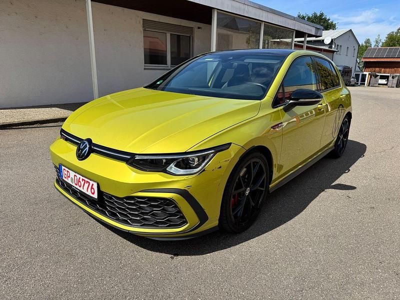 Gelb Gebraucht 2023 VW Golf VIII GTI Limousine | 26.999 € (Fairer Preis) - Bild 1/4
