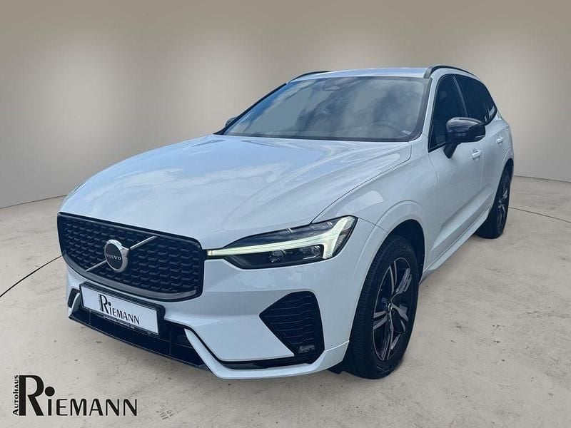 Weiß Gebraucht 2022 Volvo XC60 R-Design SUV | 34.995 € (Guter Preis) - Bild 1/4