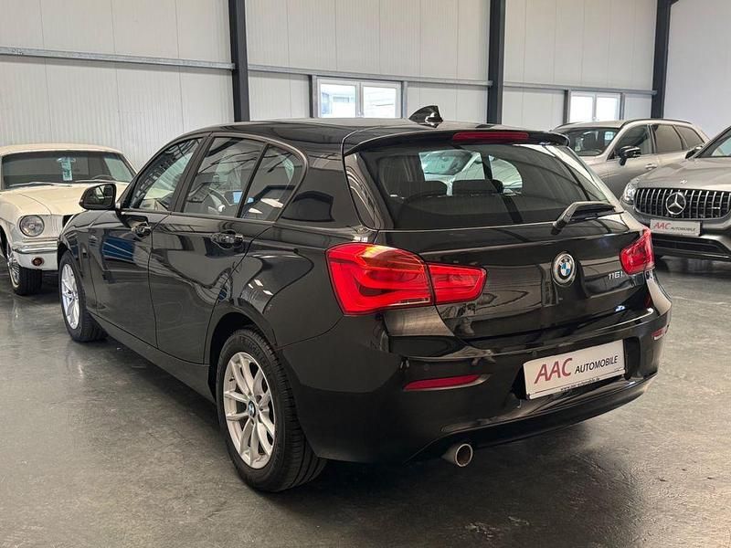 Gebraucht BMW 116 Advantage 109 PS (80 kW) 2018 Schwarz Kleinwagen