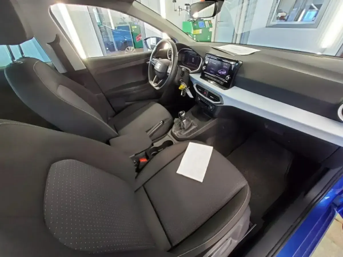 Gebraucht Seat Ibiza Style 95 PS (69 kW) 2023 Sapphire blau metallic Kleinwagen