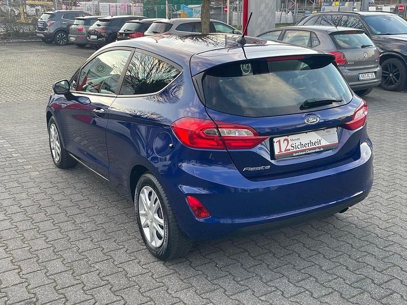 Gebraucht Ford Fiesta Trend 190 PS (139 kW) 2017 Blau Limousine