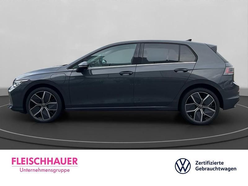 Gebraucht VW Golf VIII 204 PS (150 kW) 2025 Grau Limousine